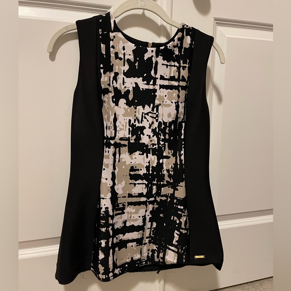 Calvin Klein dress top. In excellent condition. Only worn once. Size: Medium